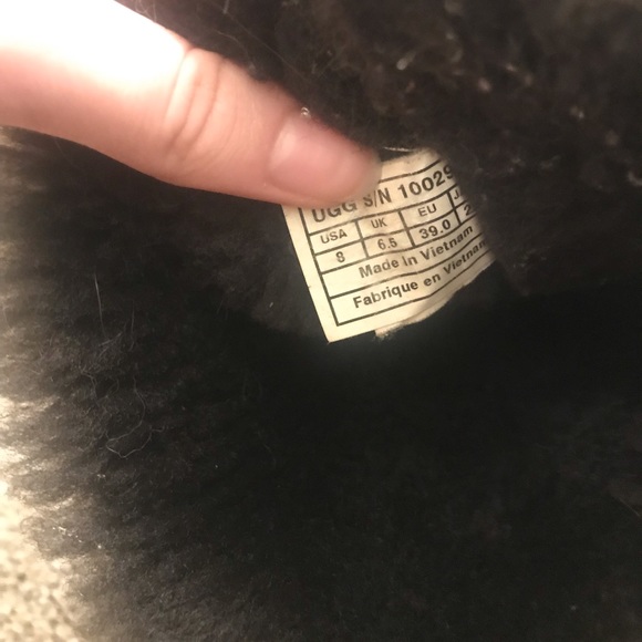 UGG Brown Bailey Bow II Boot - Picture 8 of 8